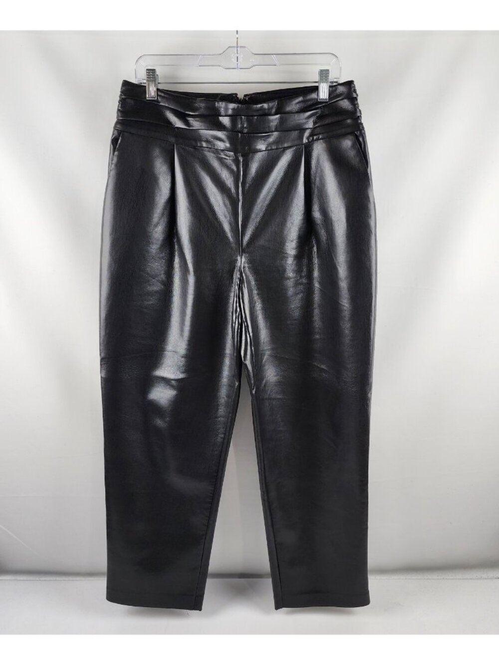 Wilfred Aritzia Pants Womens 12 Black Faux Leather Straight Leg (32x27)